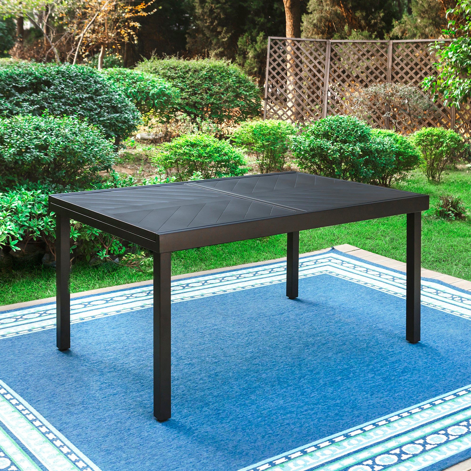 PHI VILLA Extra Large Extendable Table with Line Engraving Design